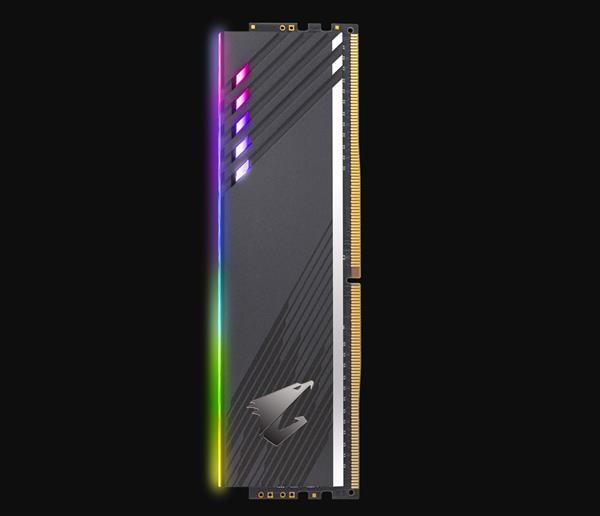 技嘉发布新版Aorus RGB DDR4内存：买2条送2条 还可加速4%