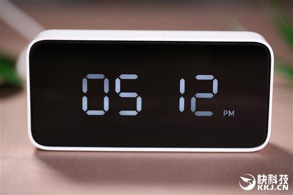 小米有品众筹新品：16个闹钟叫你起床？