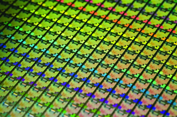 中芯国际：搞定7nm EUV光刻机的报道不实