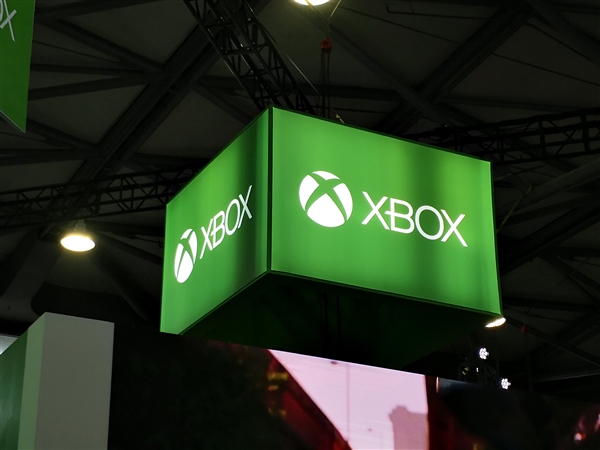 微软Xbox Series S主机曝光