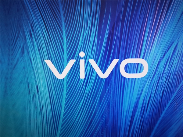 复古风？vivo申请滑盖结构的手机外观专利